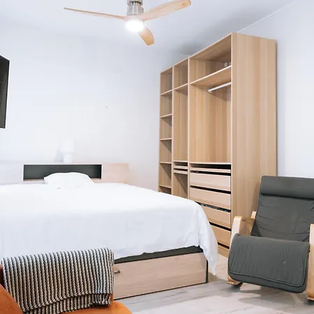 Cosy - Bastille Inn *